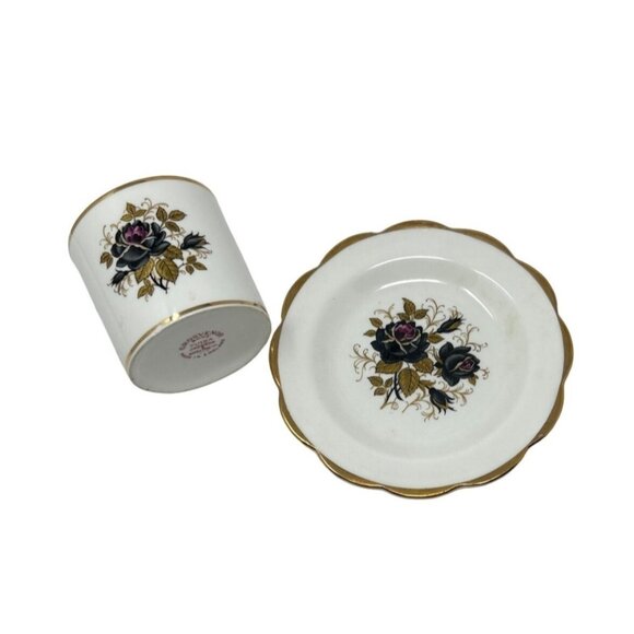 Vintage Jackson & Gosling Grosvenor Bone‎ China Cup and Saucer - Made in England - Picture 1 of 8